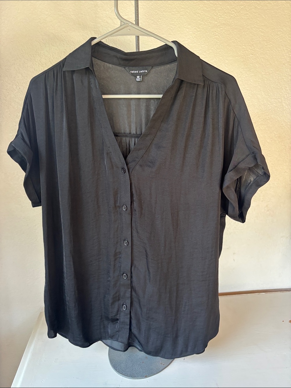 Naked Zebra Black Button-Front Short Sleeve Blouse